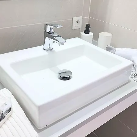 아파트 Sweet Neuf - Climatise - Balcon - Centre 코골렝